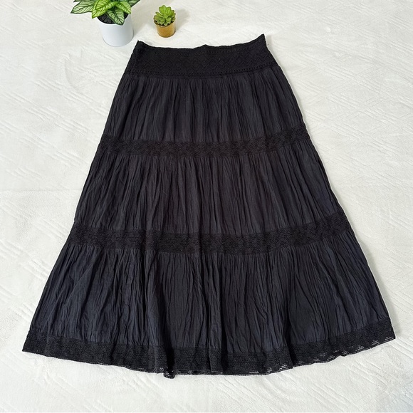 Vintage 90s Tiered Black Maxi Skirt with elastic waist Boho Whimsigoth Fairy - Picture 8 of 13